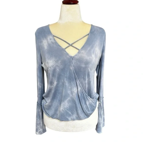 American Eagle Soft Sexy Tie Dye Bell Sleeve Crossover Top Blue Gray - Picture 3 of 14
